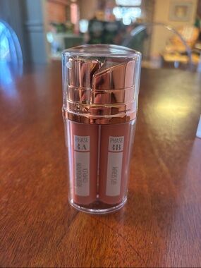 2A/2B Dual- Skin Serum in Rose Gold